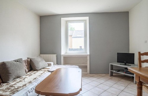 Belfort Apartamento | Comfortable Apartment in Belfort with Terrace