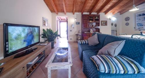 Capitana Apartamento | Comfortable apartment in Capitana 50 sqm, sea view, garden