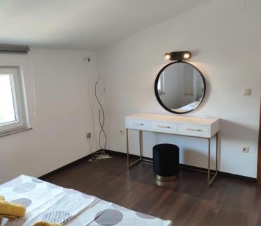 Loborika Apartamento | Comfortable apartment near Pula