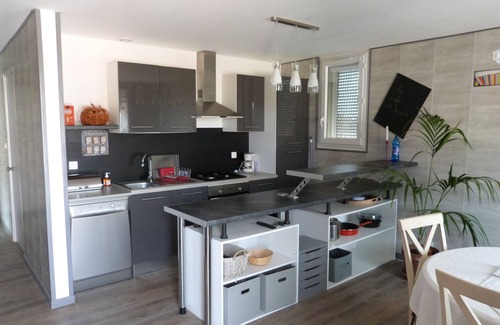 Brugheas Apartamento | cómodo apartamento contemporáneo ****