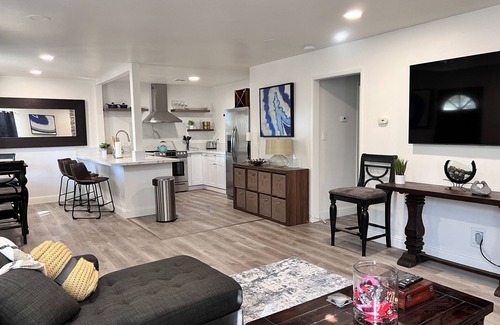 Arden-Arcade Casa | Comfortable elegance - Minutes to shopping