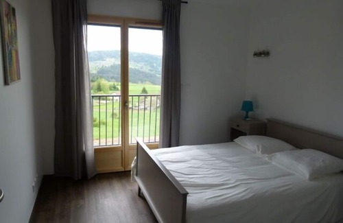 Le Lac-d'Issarles Casa | Cottage tt comfort heart village ardéchoise 50m playa Lago Issarlès