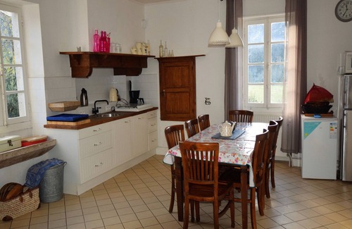 Tour-de-Faure Casa | Confortable casa de vacaciones con piscina