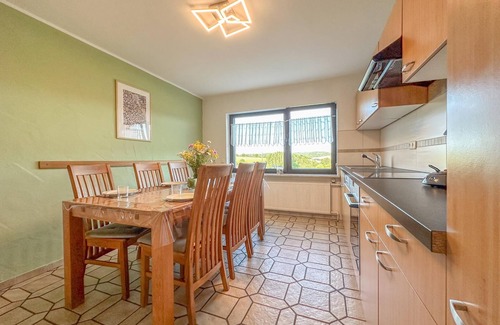 Kleinlangenfeld Casa | Comfortable house with amazing views