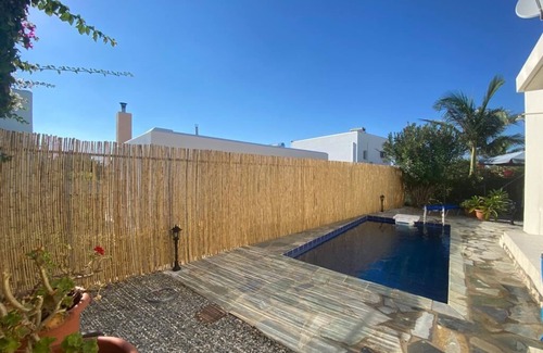 Loutra Villa | Comfortable, peaceful villa / private pool 7 minutes from sandy beaches