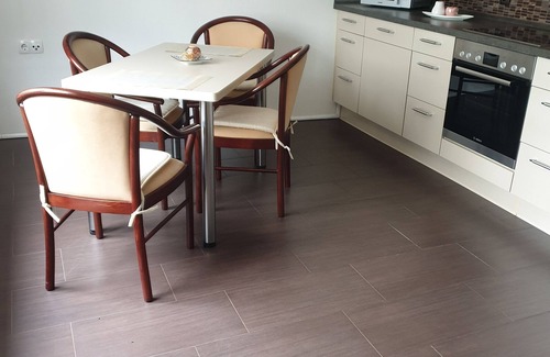 Schoneweide Apartamento | Comfortable, quiet vacation apartment with well-kept garden and barbecue area