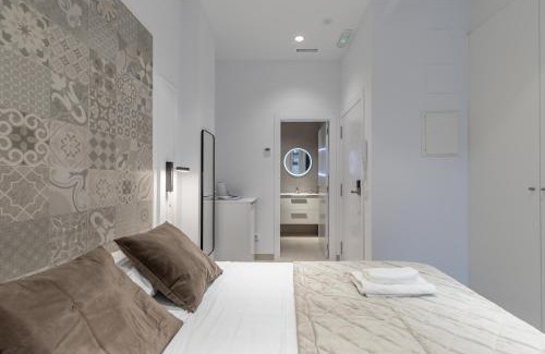 La Petxina Casa | Comfortable Room close to City Centre
