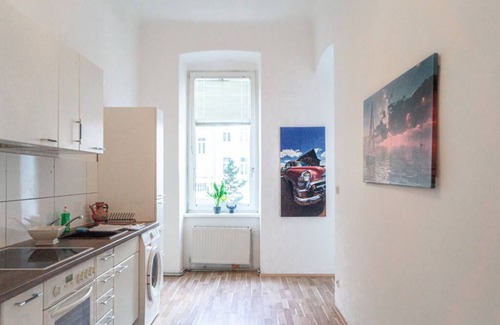Ottakring Apartamento | Comfortable Room Near Wiener Stadthalle