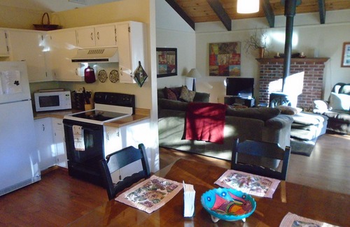 North Upper Truckee Casa | Limpio, acogedor, asequible, espacioso