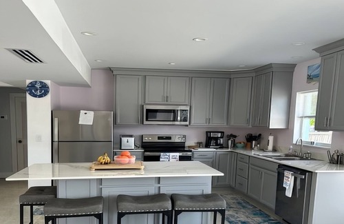 Venetian Shores Casa | Comfortable, spacious 3-bedroom, 2-bath-1 level home --dock on canal, Islamorada