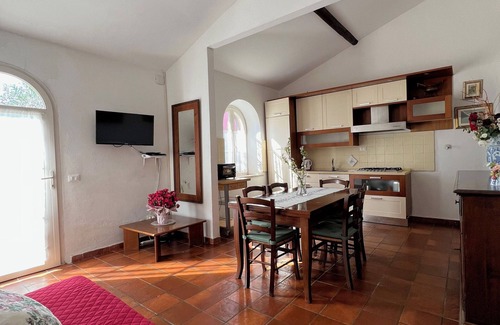 Bibbona Casa | Comfortable tuscan House. It welcomes you, embraces you, makes you feel at home