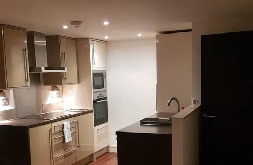 Grange Moor Apartamento | Comfy 1-Bed Apartment in Huddersfield