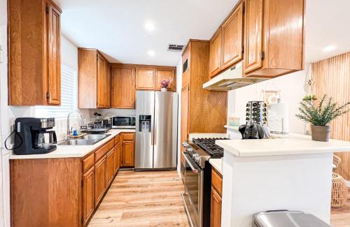 Los Angeles Casa | Comfy 2-bedroom home in Hollywood