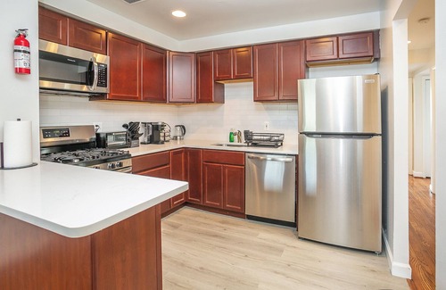 Nauck Apartamento | Comfy and Cozy - Min from National Mall