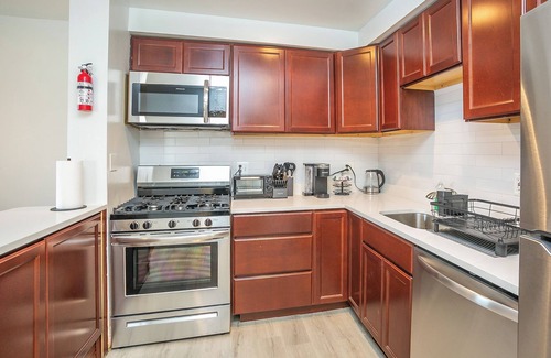 Nauck Apartamento | Comfy and Cozy - Min from National Mall