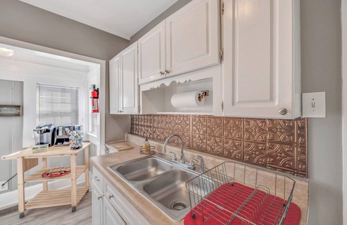 Sylvan Hills Casa | Cómoda y encantadora casa cerca del centro de Atlanta. Cerca de muchas cosas!