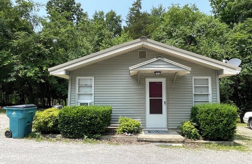 Bull Shoals Cabaña | Comfy Cottage #1 at Bull Shoals!