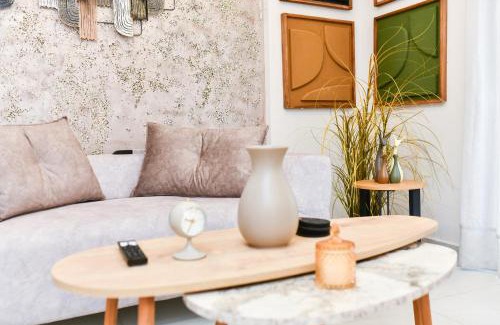 Larissa Apartamento | Comfy Dots 2