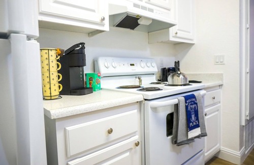 South Natomas Apartamento | Comfy Natomas Apartment