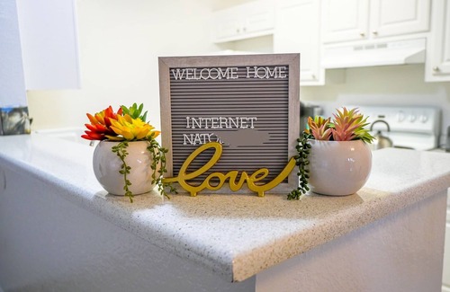 South Natomas Apartamento | Comfy Natomas Apartment