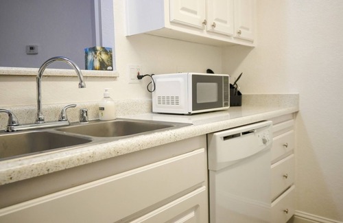 South Natomas Apartamento | Comfy Natomas Apartment