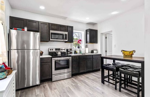 Delair Apartamento | Comfy Private Parking-2bed-2min-1st flr