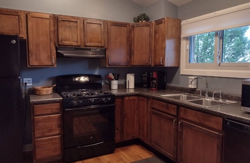 Rantoul Casa | Comfy, spacious 3 bedroom near Rantoul Family Sportsplex.