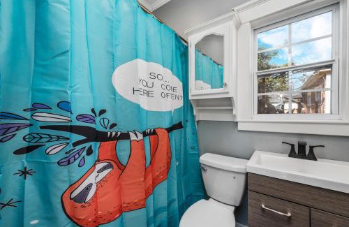 Houston Heights Apartamento | Comfy Studio with King Bed & Full Kitchen - Near Attractions