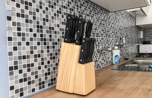 Wahring Apartamento | Commodious 2BR Apt. Near AKH-Perfect for Groups