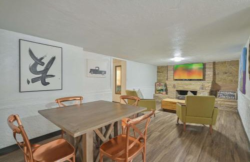 Central Oklahoma City Casa | Communal Crashpad-City Card for local biz discounts