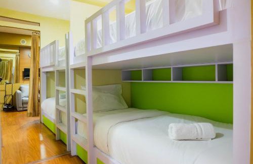 Jatinegara Apartamento | Compact and Comfy 2BR Bassura City Apartment By Travelio