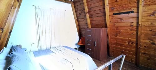 San Andrés de la Sierra Chalet De Esquí | Complejo Cabañas Las Violetas en Villa Serrana La Gruta