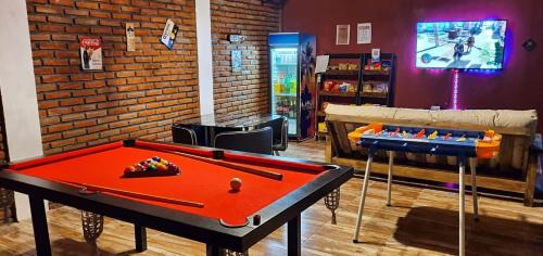 Caseros Cabina | Complejo "La Roca" - Cabañas y Hospedaje