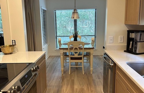 Sea Pines Villa | Completely renovated Lighthouse Tennis Villa