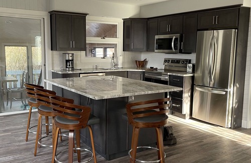 Frankford Casa | Completely remodeled Culver Lake home