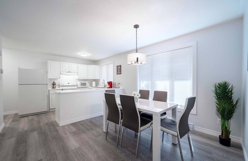 Parry Sound Casa | Completely renovated home in Parry Sound,with full Kitchen, laundry & Gazebo!