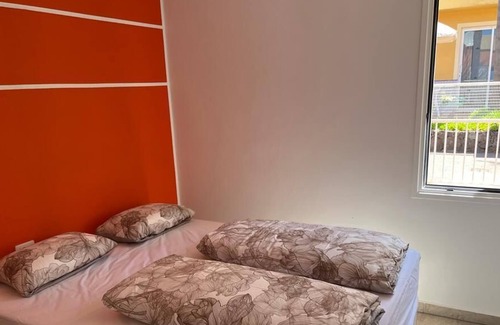La Quinta Casa | completely renovated bungalow with fantastic views
