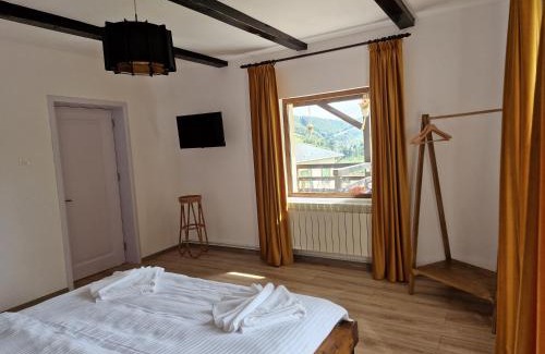Sita Buzaului Casa | Complex Dealu' Frumos