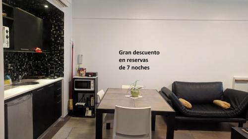 La Lonja Apartamento | CONCORD PILAR"313 Almendros"50m2 en Suite -living y dormitorio- de 1 a 4 huéspedes