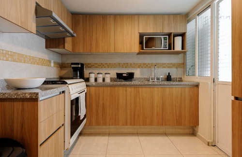 Roma Sur Apartamento | Condesa Hideaway: 3 BR Apartment with Urban Flair