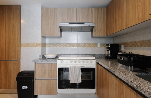 Roma Sur Apartamento | Condesa Hideaway: 3 BR Apartment with Urban Flair