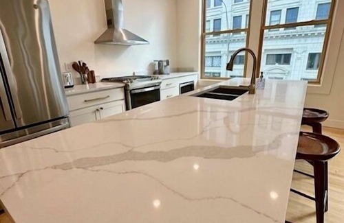Van Buren Condominio | Condo C - Gallery Suites Downtown Marion