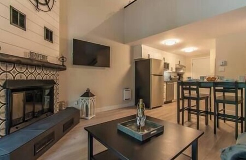 Magog Apartamento | Condo Le Memphré *Bord de Lac*