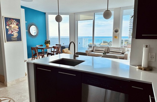 North Beach Condominio | Condo on Miami Beach with stunning views from oversized private terrace.