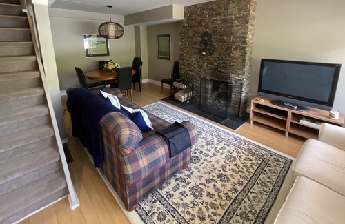 Mont Ste. Marie Condominio | Condo on the Mountain at Mont Ste Marie