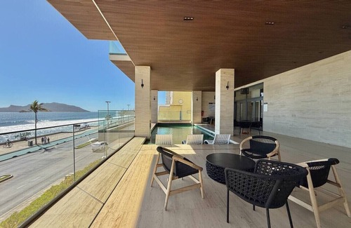 Mazatlán Apartamento | Condo on the Malecon with Views By GPSRentas