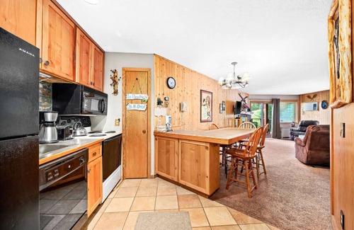 Lutsen Condominio | Condo - Small Family Fun | Great Balcony Vews