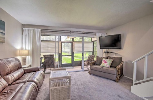 Gulf Gate Estates Apartamento | Condo with Pool Access Less Than 4 Miles to Siesta Key Beach