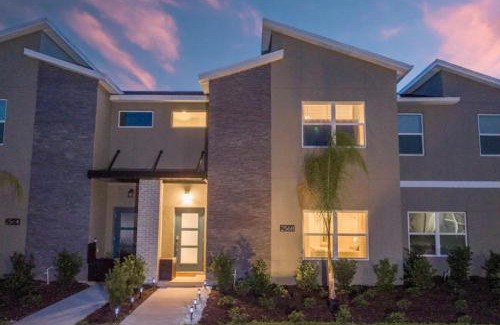 Historic Downtown Kissimmee Apartamento | Condominium villas near Disney Orlando Florida