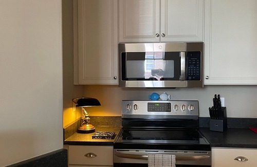 Cambridge Condominio | Conductor's Rest: Beautiful 2 Bedroom Loft in Historic Cambridge, Maryland